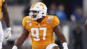 WVU adds Tennessee nose tackle transfer Darel Middleton